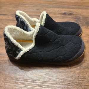 Smartwool Black Contrast Heel Wool Blend Slippers Shoes 6